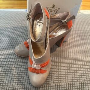 Anthropologie Miss Albright Flower Pump- Colorblock Ankle Strap Heels (7.5)